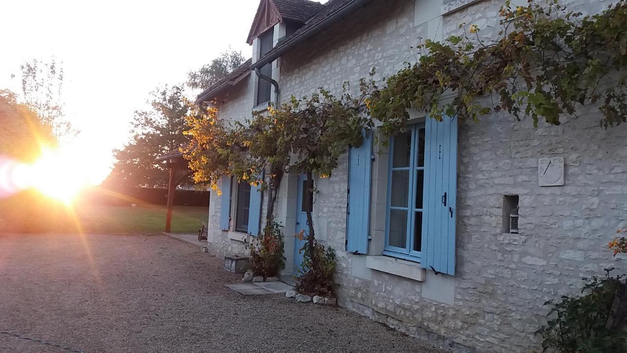 Gite Et Chambres D'Hotes Le Chene Billault Pouant Bagian luar foto