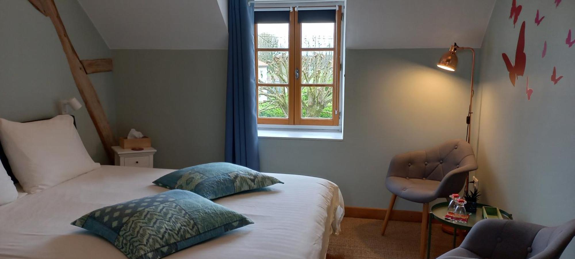 Gite Et Chambres D'Hotes Le Chene Billault Pouant Bagian luar foto