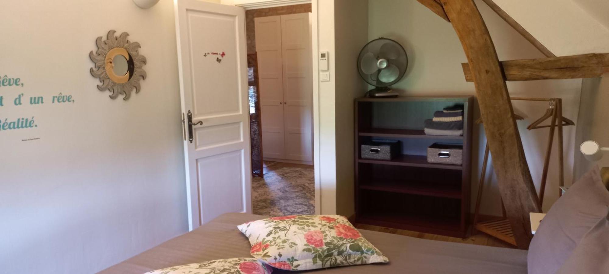 Gite Et Chambres D'Hotes Le Chene Billault Pouant Bagian luar foto